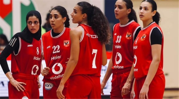 بفارق 61 نقطة سيدات الأهلي يكتسحن الزمالك في دوري المرتبط