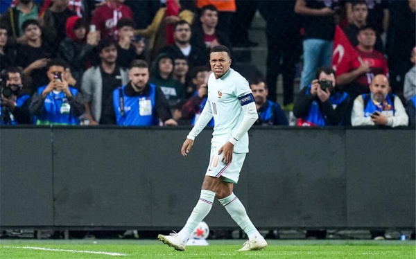ليكيب توتر بين ريال مدريد ومنتخب فرنسا بسبب مبابي ليكيب توتر بين ريال مدريد ومنتخب فرنسا بسبب مبابي