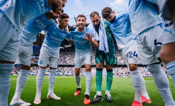 برشلونة وريال مدريد يخططان لتوجيه صفعة قوية لـ مانشستر سيتي وآرسنال يتحرك برشلونة وريال مدريد يخططان لتوجيه صفعة قوية لـ مانشستر سيتي وآرسنال يتحرك