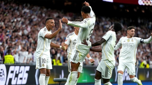 ريال مدريد يعلن خضوع لاعبه لعملية جراحية ومدة غياب صادمة ريال مدريد يعلن خضوع لاعبه لعملية جراحية ومدة غياب صادمة