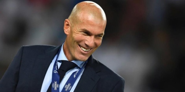 زيدان يعلن تشكيل منتخب فرنسا ومبابي يحتفظ بشارة القيادة وديمبيلي نائب ا زيدان يعلن تشكيل منتخب فرنسا ومبابي يحتفظ بشارة القيادة وديمبيلي نائب ا