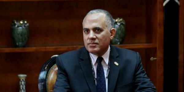 وزير الري السابق مصادر مصر من المياه محدودة ونصيب الفرد انخفض من 2000 إلى 500 متر فقط وزير الري السابق مصادر مصر من المياه محدودة ونصيب الفرد انخفض من 2000 إلى 500 متر فقط