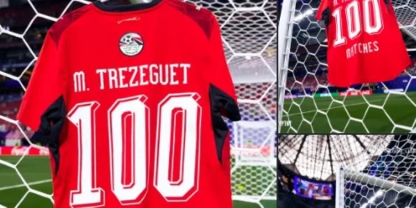 قميص محمود تريزيجيه يتزين بالرقم 100 احتفالا بمئويته مع منتخب مصر قميص محمود تريزيجيه يتزين بالرقم 100 احتفالا بمئويته مع منتخب مصر