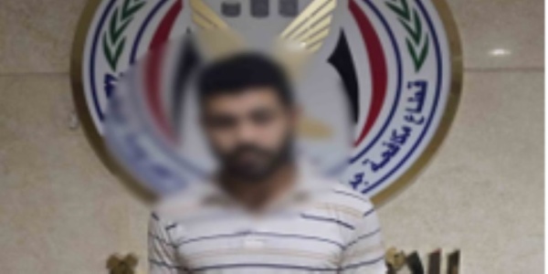 ضبط أحد الأشخاص بالمنيا لقيامه بالنصب والاحتيال على المواطنين والاستيلاء على أموالهم ضبط أحد الأشخاص بالمنيا لقيامه بالنصب والاحتيال على المواطنين والاستيلاء على أموالهم