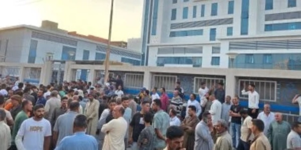 ارتفاع عدد ضحايا حادث الدواويس لـ17 والأسر تنتظر تصاريح الدفن وتسلم الجثامين ارتفاع عدد ضحايا حادث الدواويس لـ17 والأسر تنتظر تصاريح الدفن وتسلم الجثامين