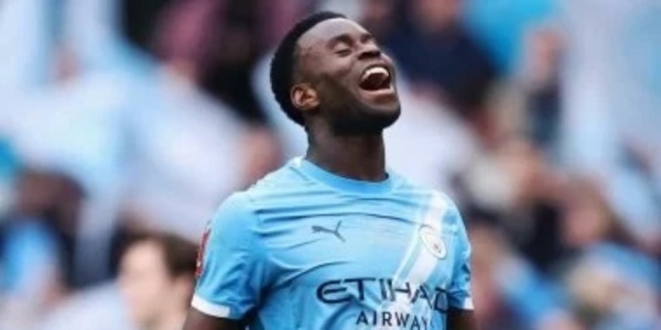 في الوقت القاتل مانشستر سيتي يحسم مواجهة بورنموث بالدوري الإنجليزي فيديو في الوقت القاتل مانشستر سيتي يحسم مواجهة بورنموث بالدوري الإنجليزي فيديو