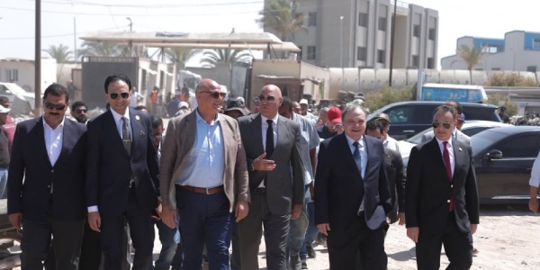 النيابة العامة تتابع إجراءات إخلاء ساحات التحفظ على المركبات بمنطقة العامرية بمحافظة الإسكندرية