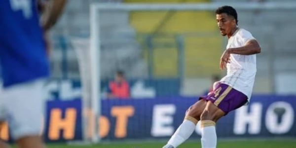 حسام عبد المجيد يتمسك بالاحتراف ويرفض العودة للدورى المصرى خلال الانتقالات الشتوية المقبلة فى يناير