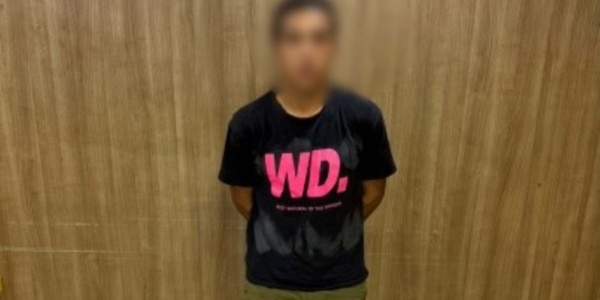 ضبط شخص ا بالجيزة لإدارته صفحة للترويج لبيع المخدرات والنصب على راغبي الشراء ضبط شخص ا بالجيزة لإدارته صفحة للترويج لبيع المخدرات والنصب على راغبي الشراء