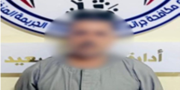 ضبط عاطل فى المنيا لقيامه النصب والإحتيال على المواطنين والإستيلاء على أموالهم ضبط عاطل فى المنيا لقيامه النصب والإحتيال على المواطنين والإستيلاء على أموالهم