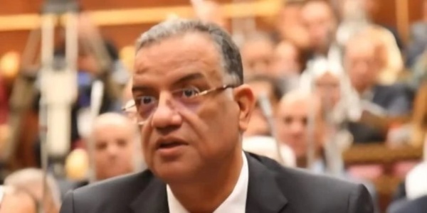 النائب محمود مسلم لوزير التموين زهقنا من الرهان على ضمير التجار النائب محمود مسلم لوزير التموين زهقنا من الرهان على ضمير التجار