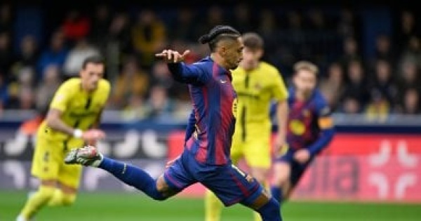 برشلونة ضد رايو فاليكانو رافينيا وفيرمين لوبيز يستهدفان إنجاز ميسي
