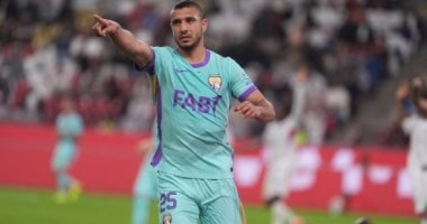 رامي ربيعة شباب الأهلي ضد العين فى مواجهة نارية بالدوري الإماراتي رامي ربيعة شباب الأهلي ضد العين فى مواجهة نارية بالدوري الإماراتي