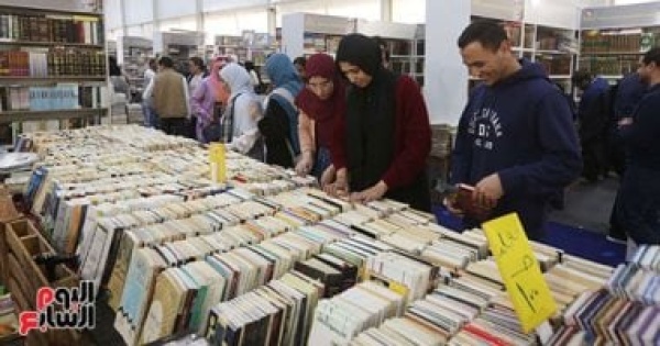 كنا فين وبقينا فين كيف تحول معرض الكتاب من الزحام إلى العالمية