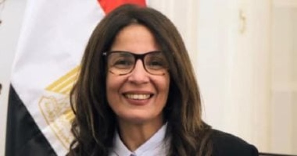 وزيرة الثقافة تحيل مسؤولي بيت ثقافة الخانكة للتحقيق بعد نشر فيديوهات مسيئة