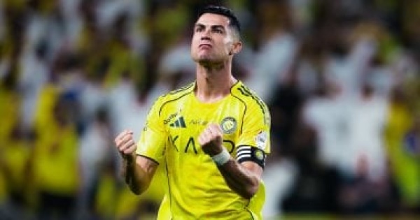 كريستيانو رونالدو يصل الرياض اليوم للانتظام فى تدريبات النصر
