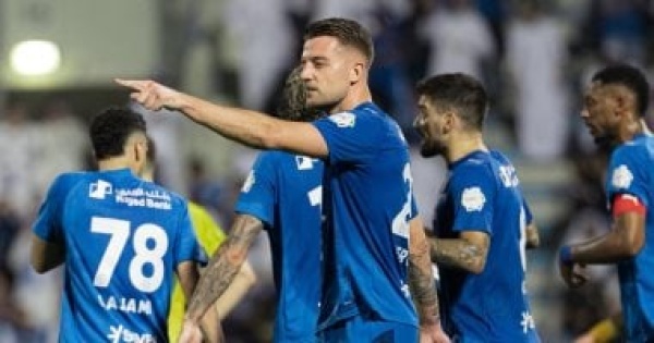 الهلال يستضيف الفيصلى فى الدوري السعودي الليلة الهلال يستضيف الفيصلى فى الدوري السعودي الليلة