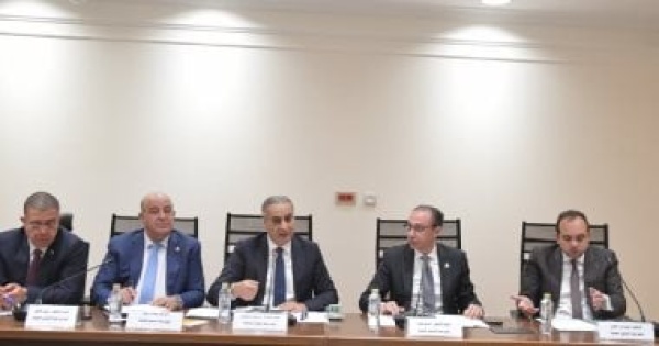 البرلمان يفتح ملف السياحة العلاجية بحضور وزيرى الصحة والسياحة البرلمان يفتح ملف السياحة العلاجية بحضور وزيرى الصحة والسياحة