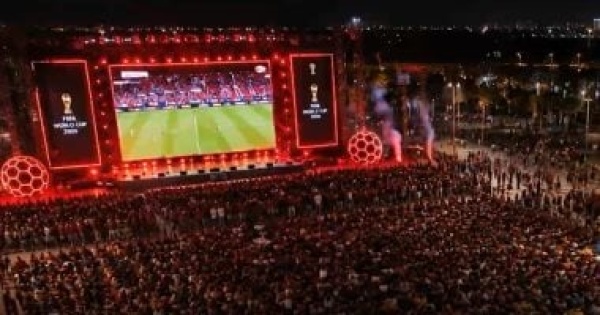 أجواء استثنائية لمساندة الفراعنة on تعرض برومو egyptian fan zone بالعاصمة الجديدة فيديو