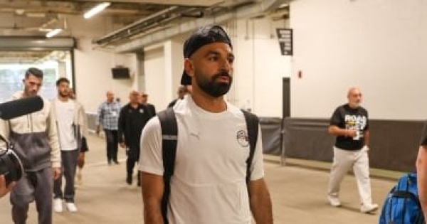 وصول لاعبى منتخب مصر إلى ملعب هينتنجتون لمواجهة البرازيل صور