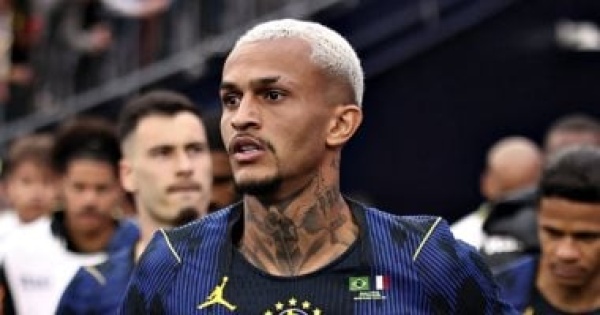استبعاد ويسلى من قائمة منتخب البرازيل بعد إصابته أمام مصر استبعاد ويسلى من قائمة منتخب البرازيل بعد إصابته أمام مصر