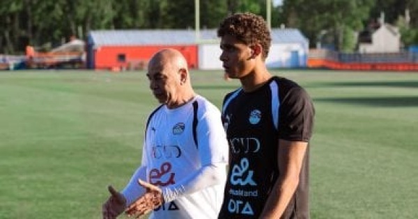 منتخب مصر يواصل تدريباته بمشاركة حسام حسن استعداد ا لمواجهة بلجيكا فيديو