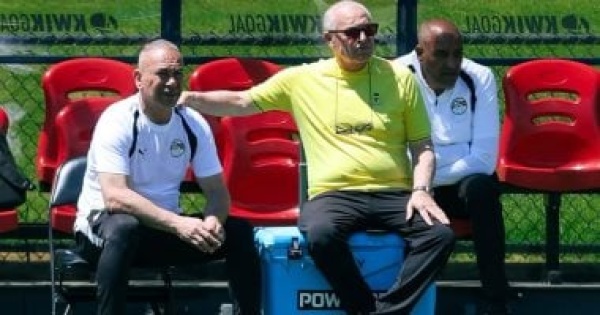 بحضور أبو ريدة منتخب مصر ينهى استعداداته لمواجهة بلجيكا صور بحضور أبو ريدة منتخب مصر ينهى استعداداته لمواجهة بلجيكا صور