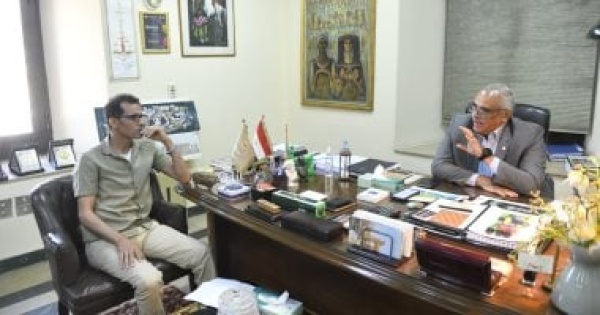 محمد أبو سعدة سنراجع محتوى عاش هنا بلجان علمية وثقنا أكثر من 1100 شخصية