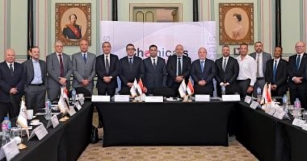 صادرات الصناعات الكيماوية والأسمدة تقترب من 4 مليارات دولار خلال 4 أشهر صادرات الصناعات الكيماوية والأسمدة تقترب من 4 مليارات دولار خلال 4 أشهر
