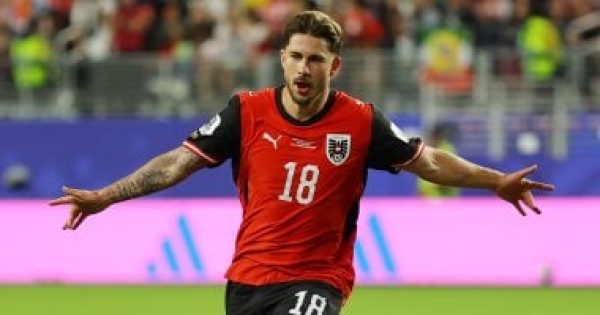 منتخب النمسا يتقدم على الأردن بهدف رائع في الشوط الأول فيديو