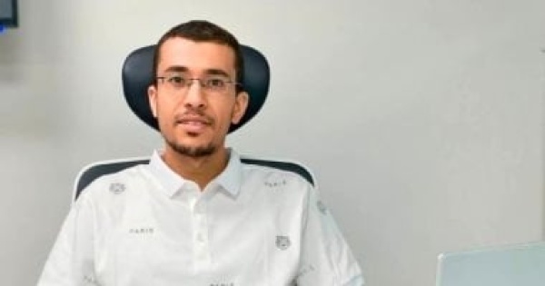 عبدالمجيد عبدالله التأمين الصحي الشامل يخفف الأعباء عن المواطنين عبدالمجيد عبدالله التأمين الصحي الشامل يخفف الأعباء عن المواطنين
