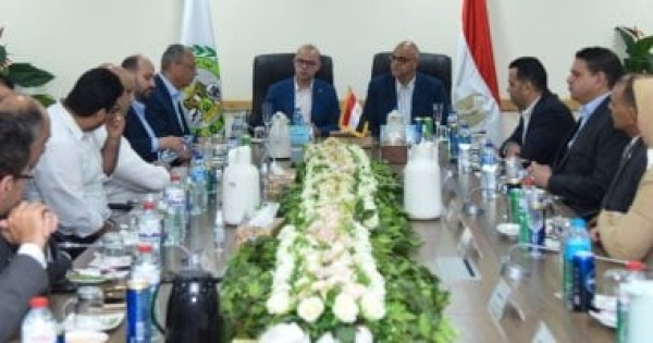 وزير التجارة الترويج لقدرات المعامل الفنية عبر مكاتب التمثيل التجاري بالخارج