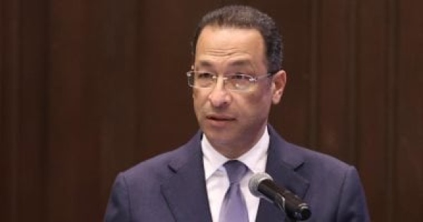 وزير الاتصالات مصر منفتحة على الشراكات الدولية للتوسع بمراكز البيانات والذكاء الاصطناعي