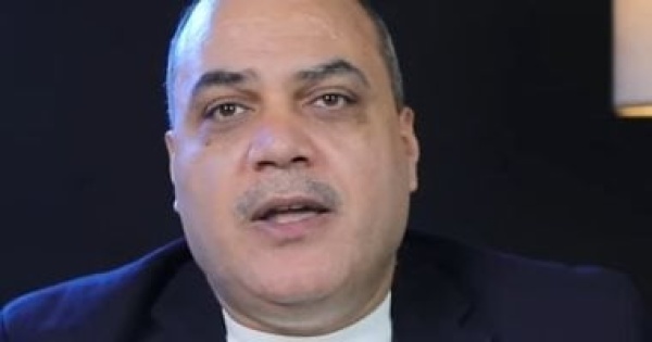 الباز مرسي حاول استمالة الجيش في خطاب 26 يونيو والسيسي قال بعدها الحكاية انتهت الباز مرسي حاول استمالة الجيش في خطاب 26 يونيو والسيسي قال بعدها الحكاية انتهت