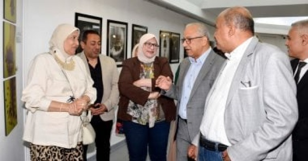 خارج السرب معرض يعيد رسم خريطة الوعى الإنسانى بمتحف الفن الحديث خارج السرب معرض يعيد رسم خريطة الوعى الإنسانى بمتحف الفن الحديث