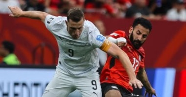 الصحف العربية منتخب مصر يكتب التاريخ بأول فوز وصدارة كأس العالم الصحف العربية منتخب مصر يكتب التاريخ بأول فوز وصدارة كأس العالم