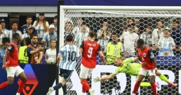 ميسي ينفرد بعرش هدافي كأس العالم ويتجاوز كلوزه بهدف تاريخي أمام النمسا ميسي ينفرد بعرش هدافي كأس العالم ويتجاوز كلوزه بهدف تاريخي أمام النمسا