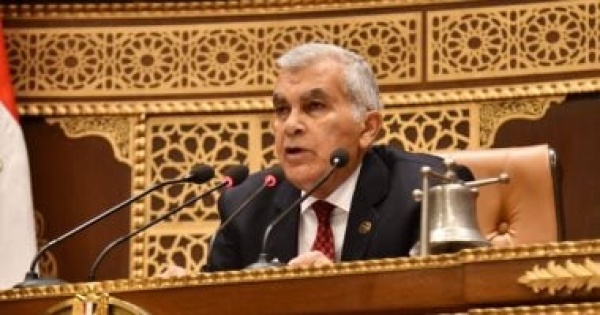 جرس الشيوخ يقرع لأول مرة بالعاصمة الجديدة انطلاقة برلمانية خلال ساعات جرس الشيوخ يقرع لأول مرة بالعاصمة الجديدة انطلاقة برلمانية خلال ساعات