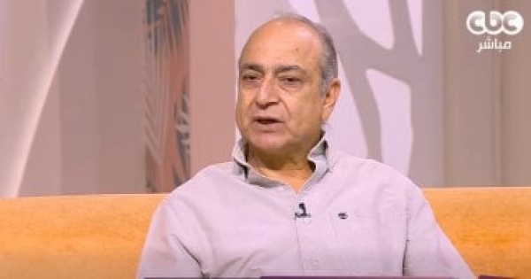 أحمد كمال محمود عبد العزيز توقع فشل فيلم الكيت كات جماهيريا أحمد كمال محمود عبد العزيز توقع فشل فيلم الكيت كات جماهيريا