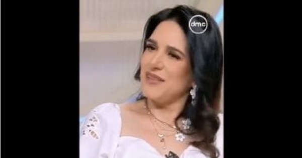 ميرنا وليد بتكسف أغنى أمام الجمهور واعتذرت عن أعمال كثيرة لتربية بناتى ميرنا وليد بتكسف أغنى أمام الجمهور واعتذرت عن أعمال كثيرة لتربية بناتى