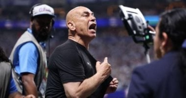 النائب عادل اللمعي منتخب مصر قدم ملحمة كروية وأداءا مشرفا في كأس العالم النائب عادل اللمعي منتخب مصر قدم ملحمة كروية وأداءا مشرفا في كأس العالم