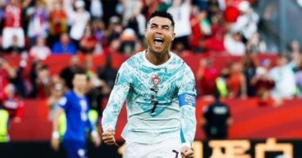 أكثر 10 لاعبين تسجيل ا لركلات الجزاء فى القرن 21 رونالدو فى الصدارة أكثر 10 لاعبين تسجيل ا لركلات الجزاء فى القرن 21 رونالدو فى الصدارة