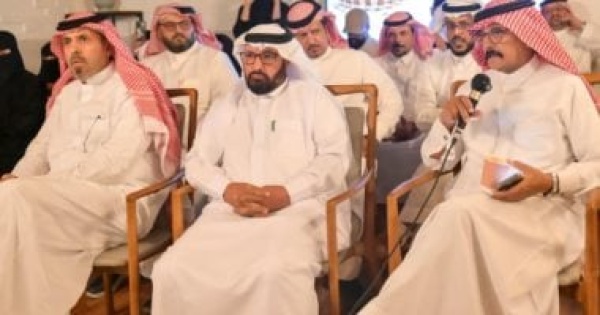 جمعية سفراء الأدب المهنية بالباحة تنظم أمسية ثقافية بعنوان أوراق سردية جمعية سفراء الأدب المهنية بالباحة تنظم أمسية ثقافية بعنوان أوراق سردية