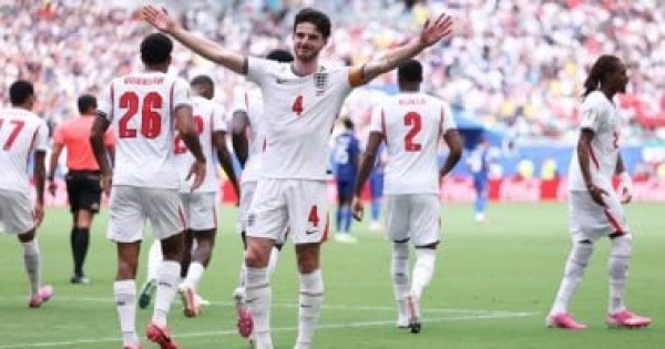 فرنسا تنهار أمام إنجلترا برباعية فى الشوط الأول بكأس العالم فيديو فرنسا تنهار أمام إنجلترا برباعية فى الشوط الأول بكأس العالم فيديو