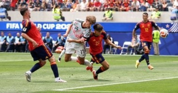 إسبانيا ضد بلجيكا التعادل 1 1 يحسم الشوط الأول من مواجهة كأس العالم فيديو إسبانيا ضد بلجيكا التعادل 1 1 يحسم الشوط الأول من مواجهة كأس العالم فيديو