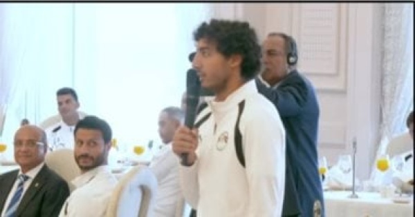 محمد هانى لـ الرئيس السيسى مشاركتى بكأس العالم أسعد أيام حياتى وفخورون بالتكريم محمد هانى لـ الرئيس السيسى مشاركتى بكأس العالم أسعد أيام حياتى وفخورون بالتكريم
