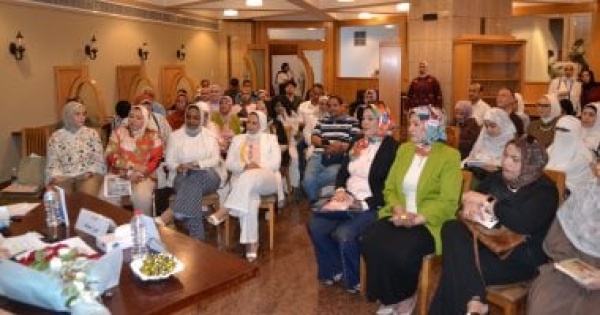 المقرأخانة بمكتبة الإسكندرية تعيد إحياء قنديل أم هاشم المقرأخانة بمكتبة الإسكندرية تعيد إحياء قنديل أم هاشم