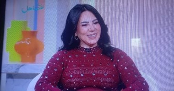 الفنانة زينة منصور لـ ست ستات الانفصال قدريات والحياة لا تتوقف عند أحد الفنانة زينة منصور لـ ست ستات الانفصال قدريات والحياة لا تتوقف عند أحد