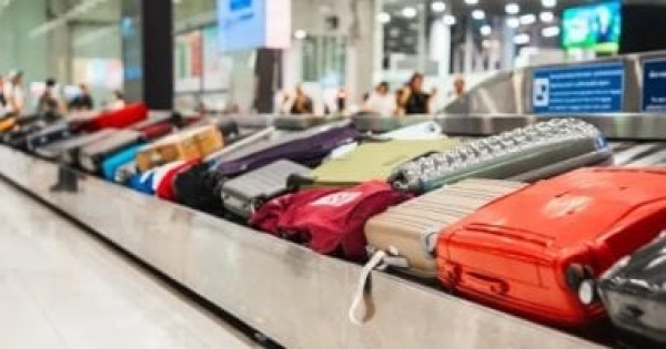 لعبة أطفال تتسبب فى مشاكل بالتفتيش فى مطارات بريطانيا اعرف قصتها لعبة أطفال تتسبب فى مشاكل بالتفتيش فى مطارات بريطانيا اعرف قصتها