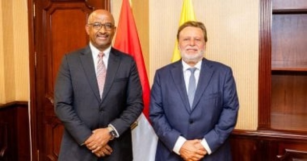 محافظ البنك المركزى يستقبل نظيره بمملكة إسواتينى لبحث آفاق التعاون المشترك محافظ البنك المركزى يستقبل نظيره بمملكة إسواتينى لبحث آفاق التعاون المشترك
